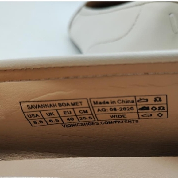 Vionic Savannah Women's Casual Shoe Cream Boa Metallic - Picture 4 of 7